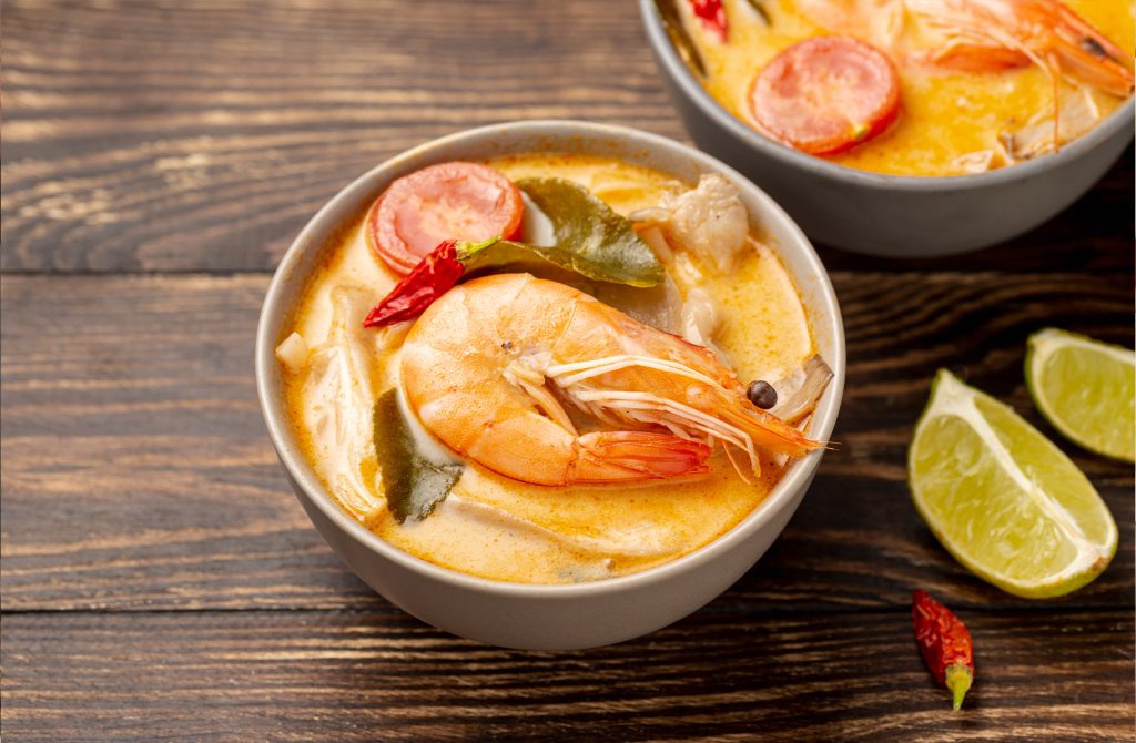 Thai hot and sour prawn soup